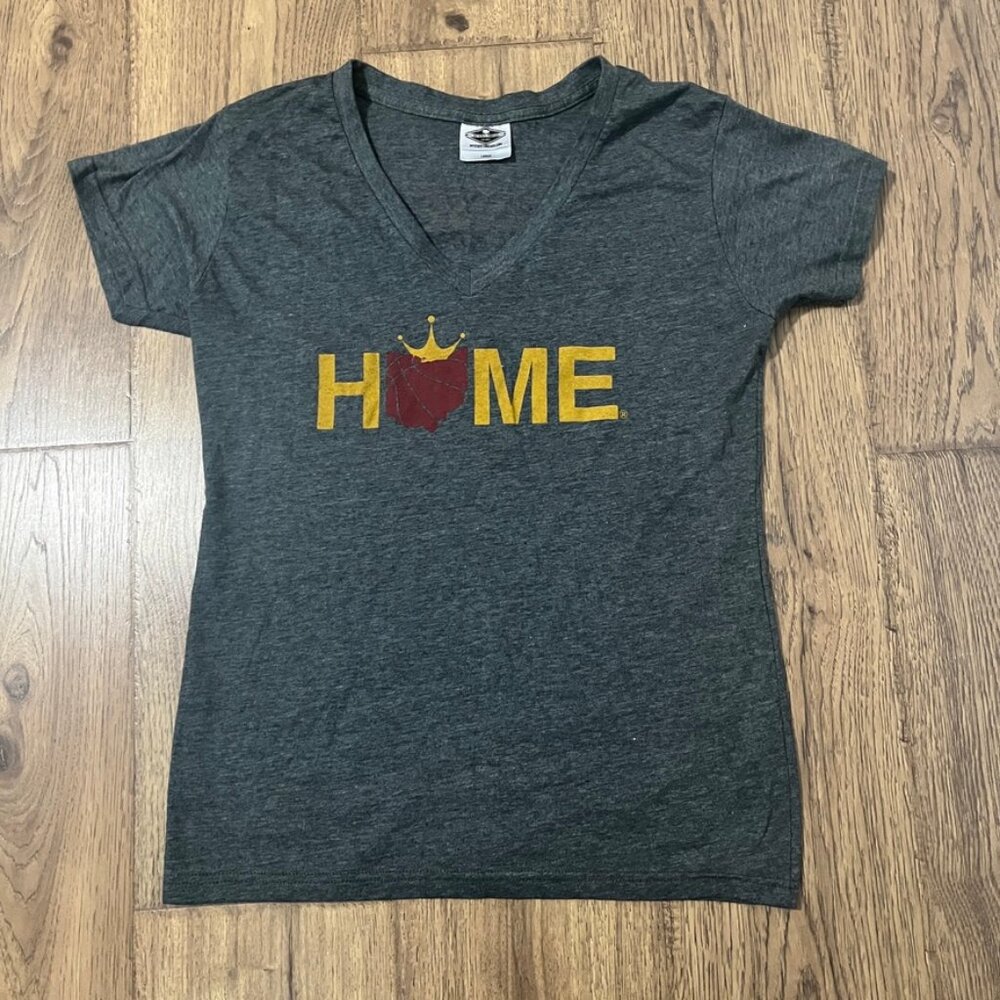 Women's My State Threads Ohio V Neck T-Shirt Size Large Basketball Lebron